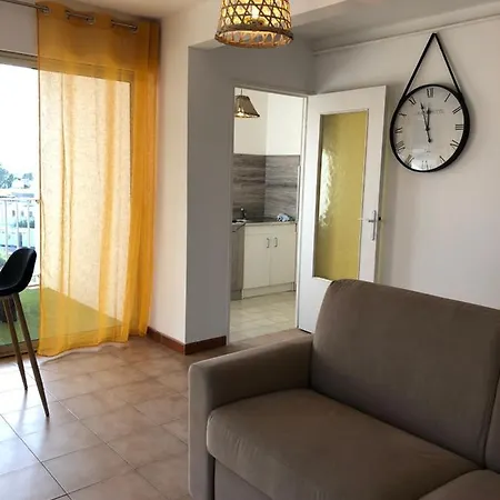 Spacieux Lumineux Proche Du Centre Apartment