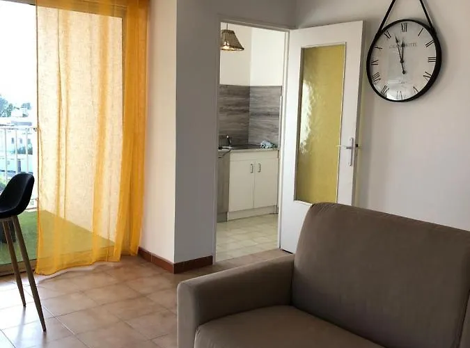 Spacieux Lumineux Proche Du Centre 公寓