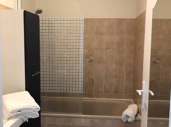 公寓 Spacieux Lumineux Proche Du Centre *